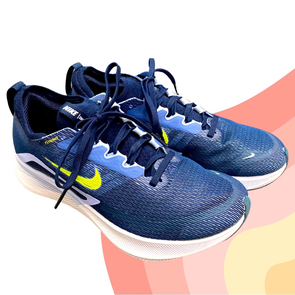 Nike Zoom Fly 4 - Women’s Size 7.5 - Navy Blue